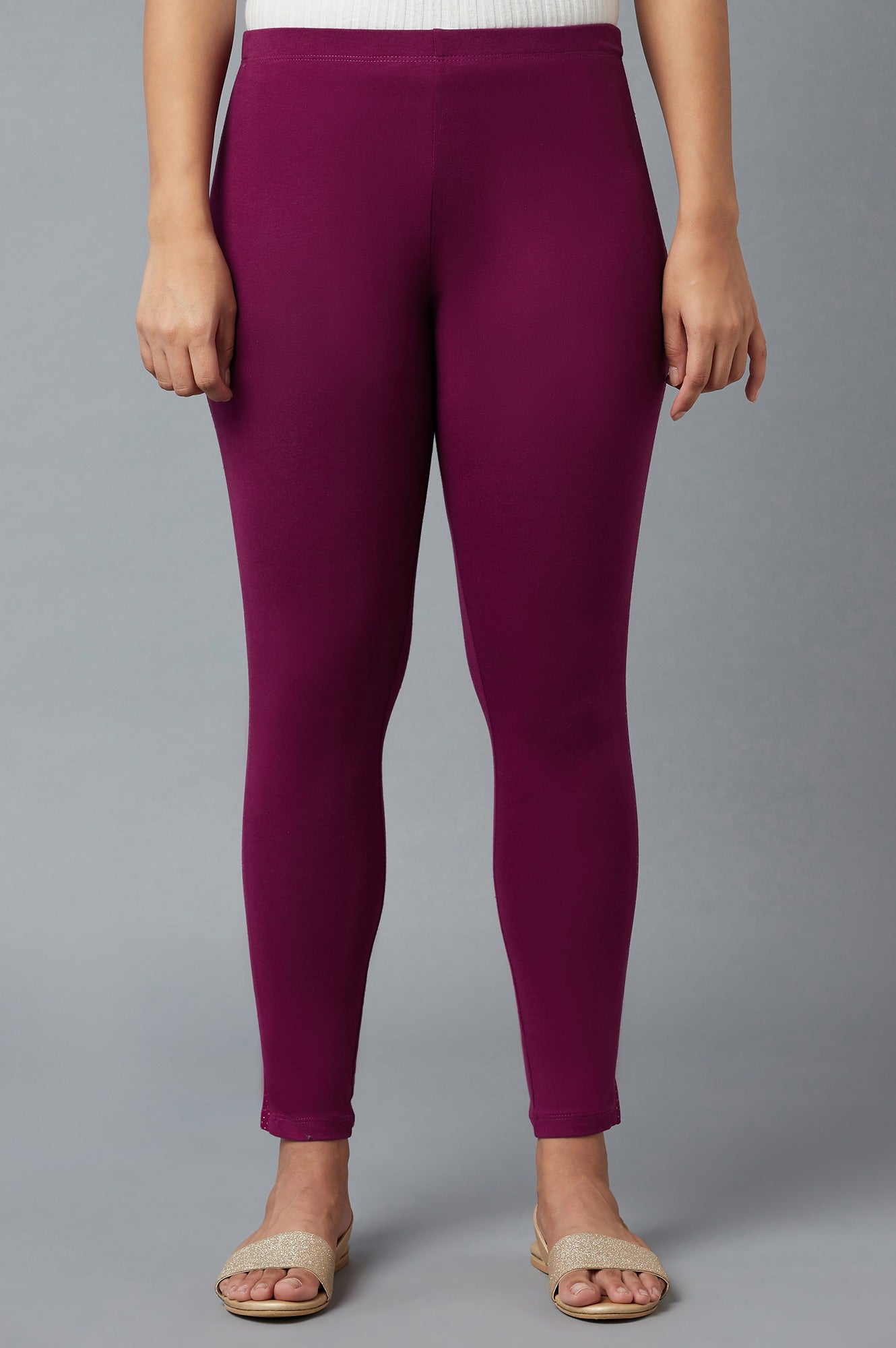 Purple Solid Skinny Fit Cotton Tights With Elasticated Waist