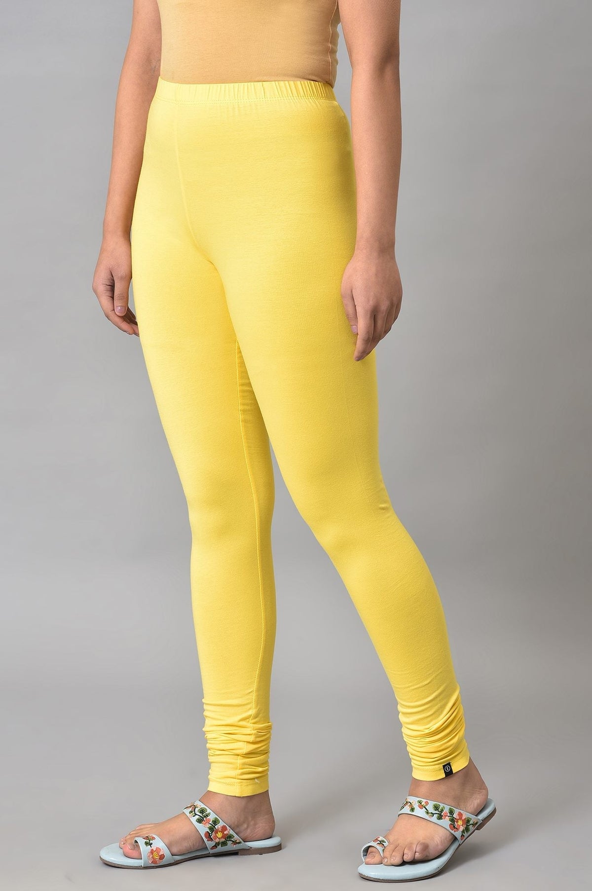Elleven Women&