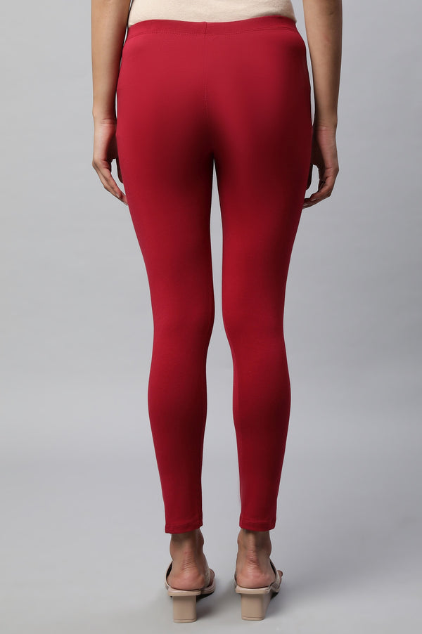 Red Solid Skinny Fit Cotton Tights With Slip On Closure