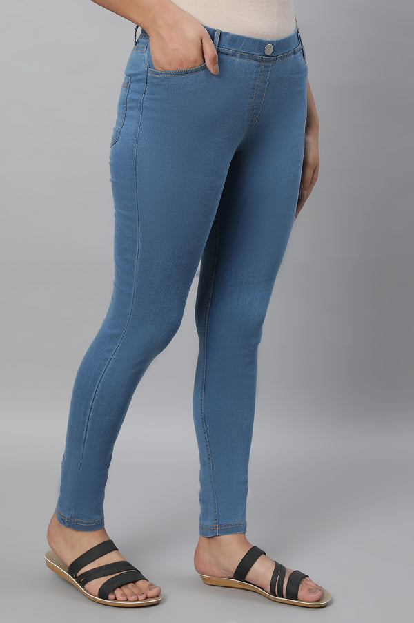 Blue Yarn Dyed Solid Buttons Denim Lycra Skinny Fit Ankle Length Jeggings