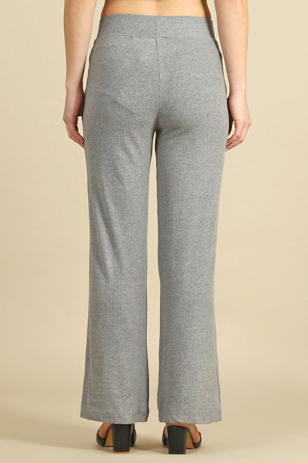 Grey Solid Straight Fit Pants With Slip On Closure
