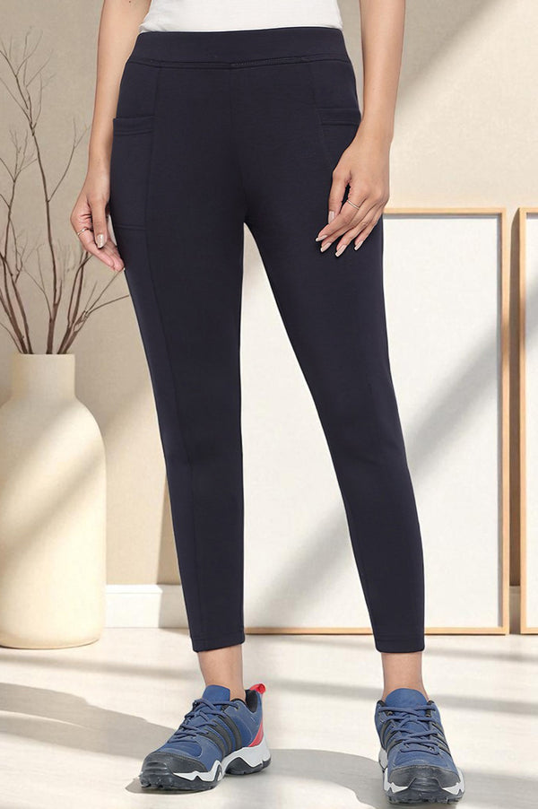 Black Solid Mid Rise Tights in Calf Length