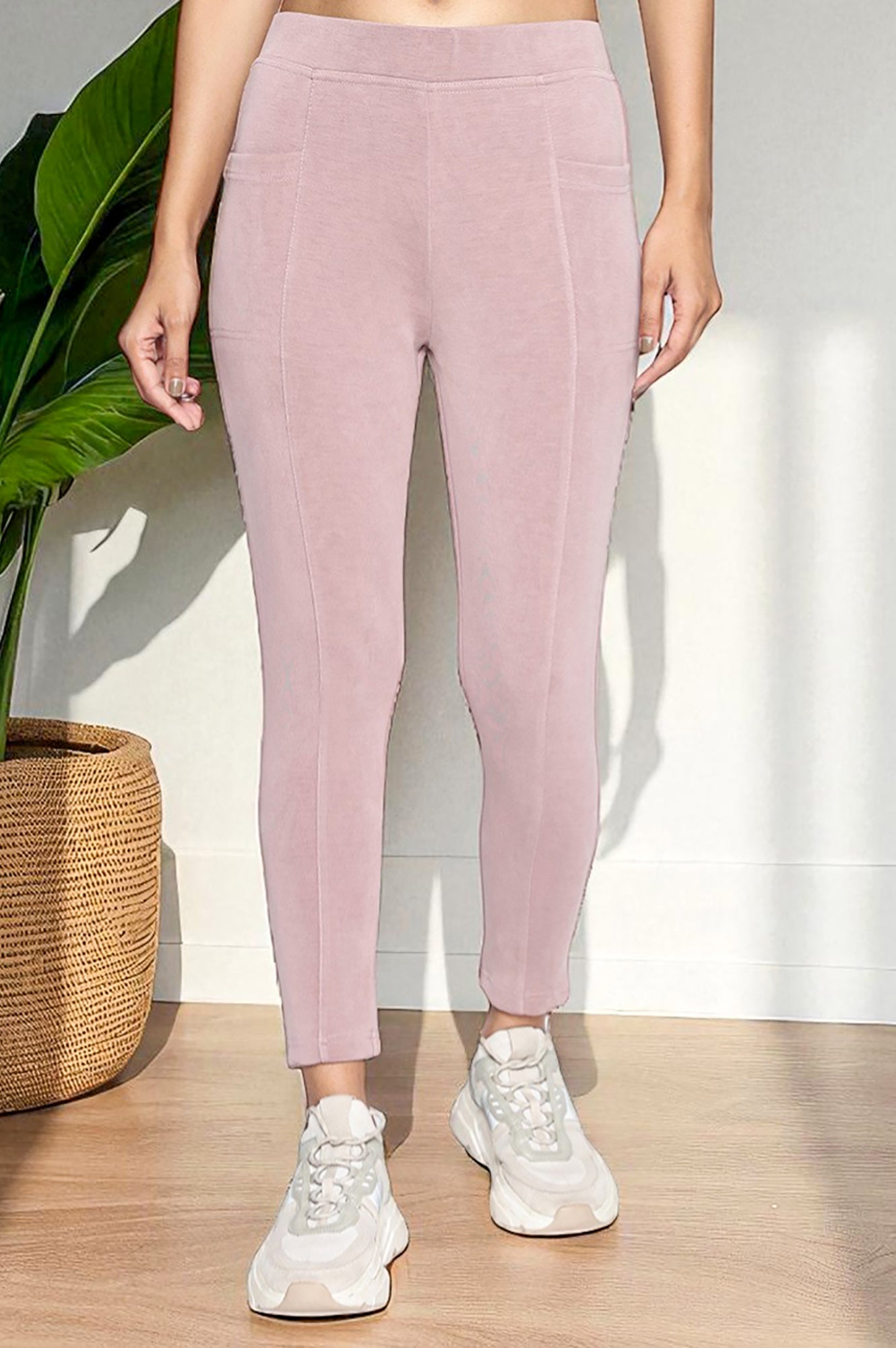 Pink Solid Mid-rise Ankle Length Yoga Tights