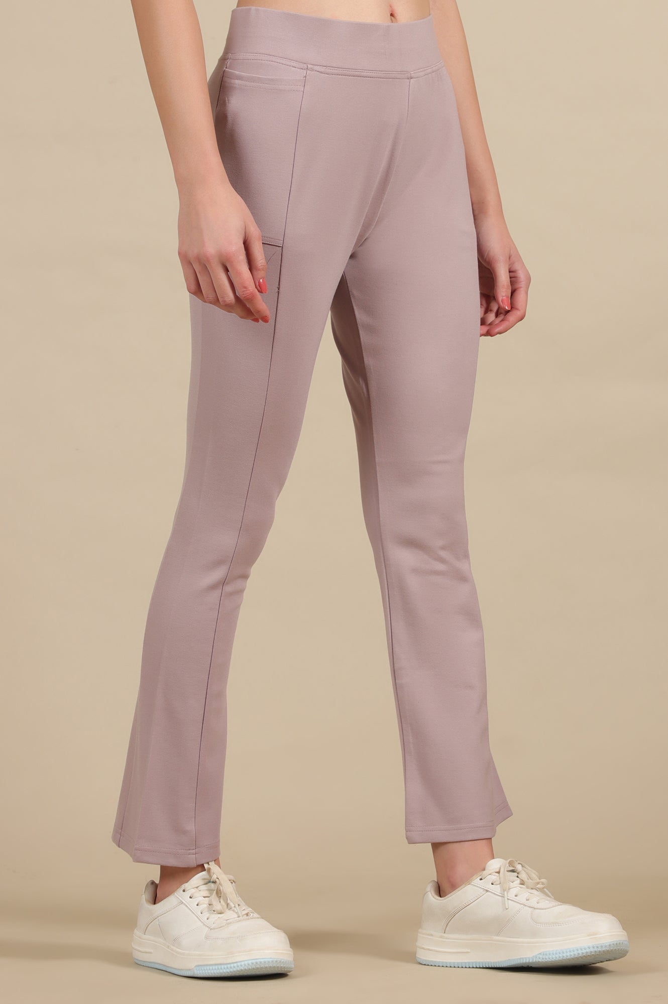 Light Purple Bootcut Yoga Pants with Side Pockets