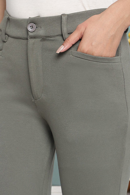 Green Solid Mid Rise Trouser in Ankle Length
