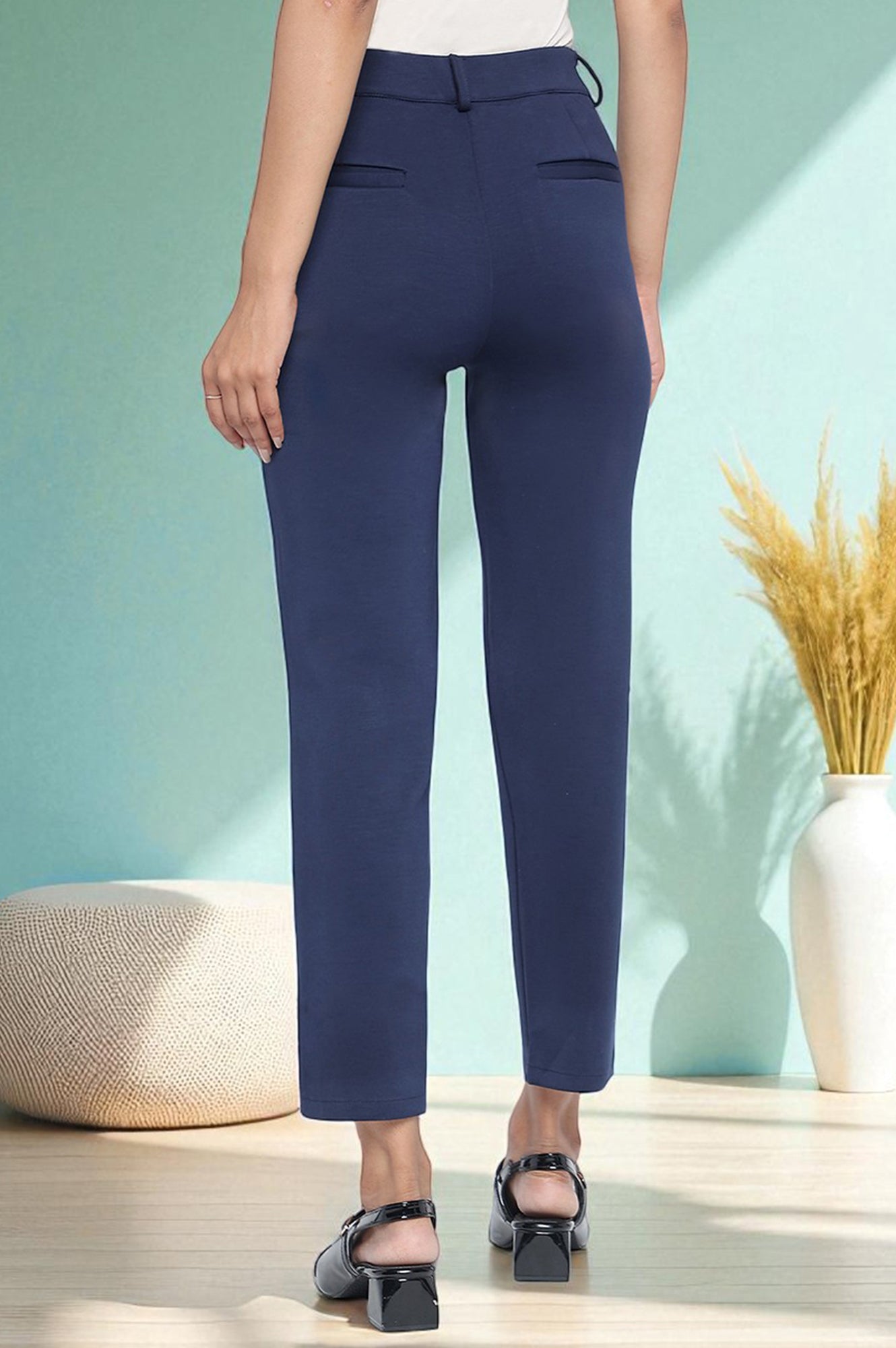 Navy Blue Solid Mid Rise Trouser in Ankle Length