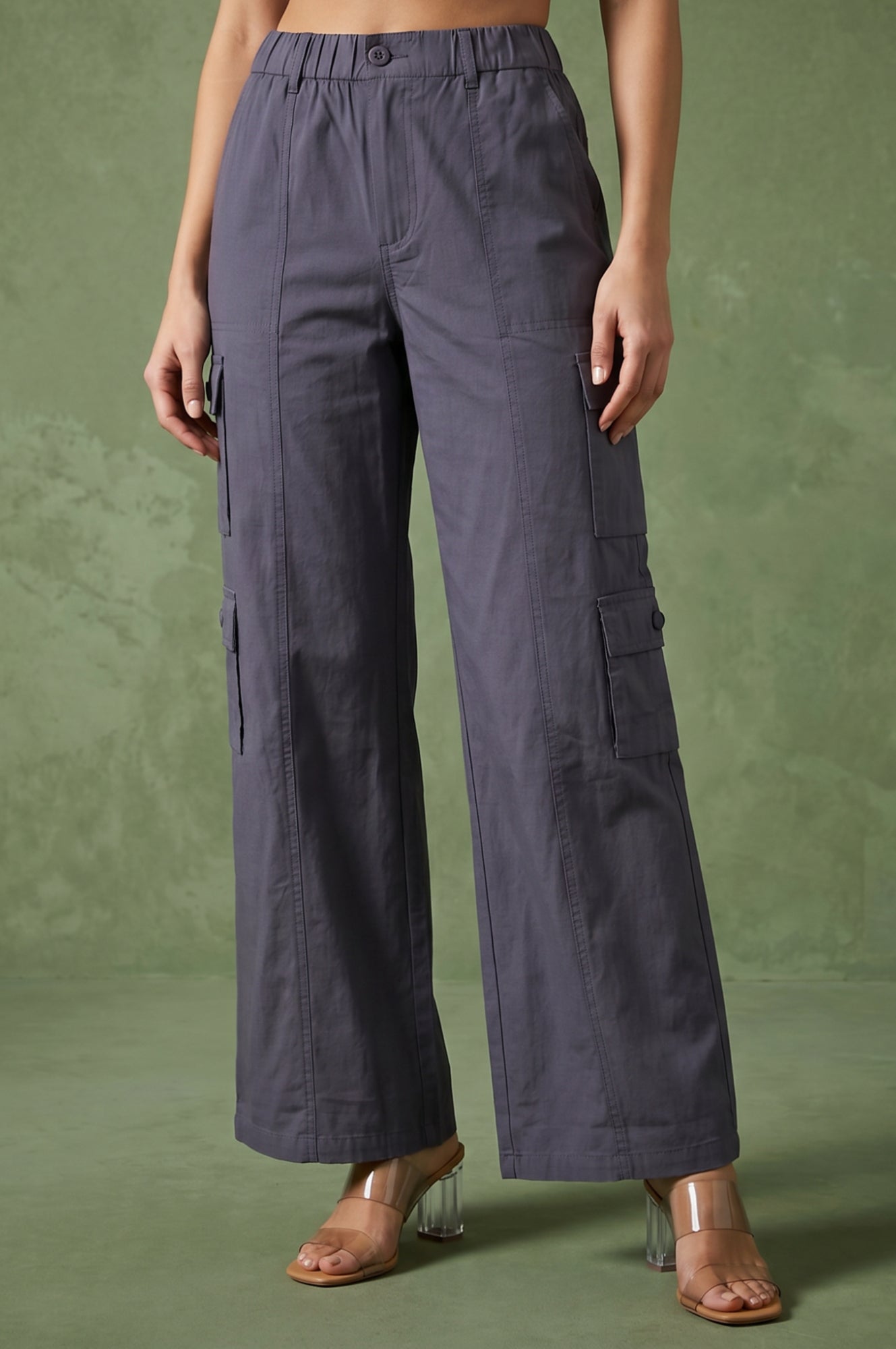 Grey Pure Cotton Ankle Length Cargo Pants