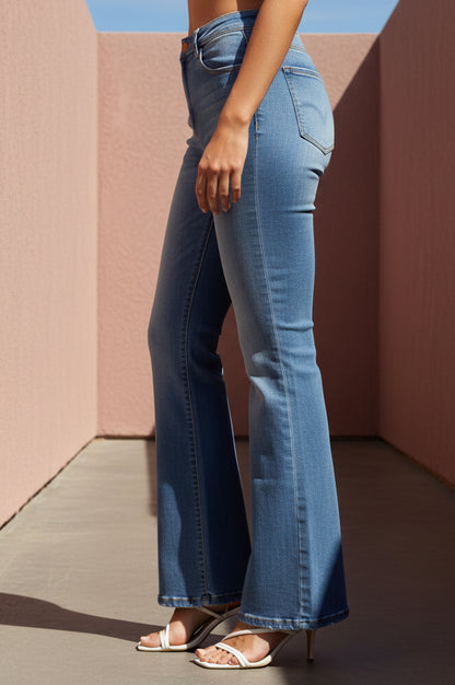 Blue Solid Cotton Blend Slim Fit High Rise Jeans