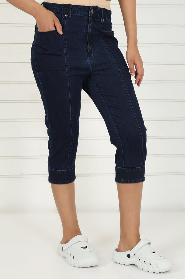 Blue Denim Lycra Mid Rise Calf Length Capri with YKK Zipper