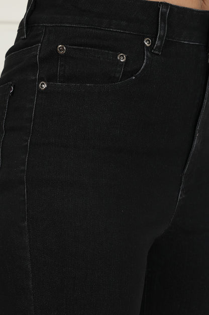 Black Denim Lycra Mid Rise Ankle Length Straight Pant with YKK Zipper