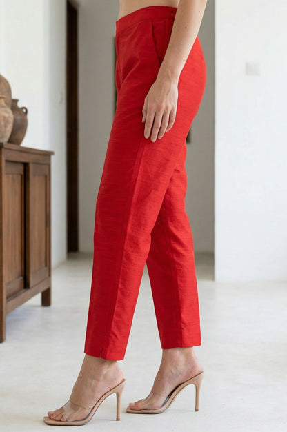 Red Solid Slim Fit Ankle Length Trousers