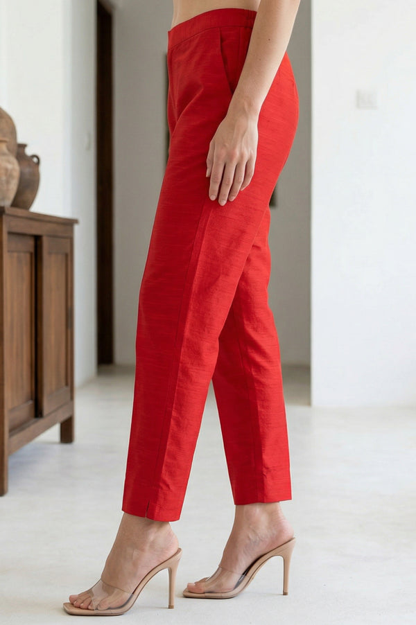 Red Solid Slim Fit Ankle Length Trousers