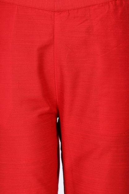 Red Solid Slim Fit Ankle Length Trousers