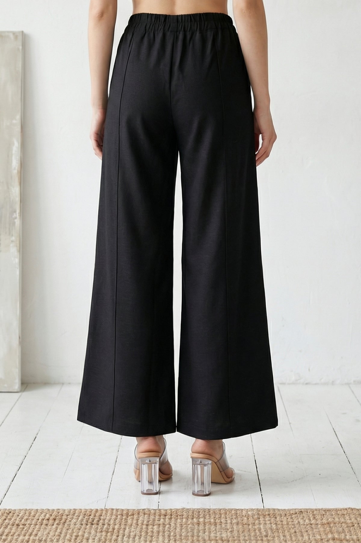 Black Solid Pintucks Wide Leg Trousers