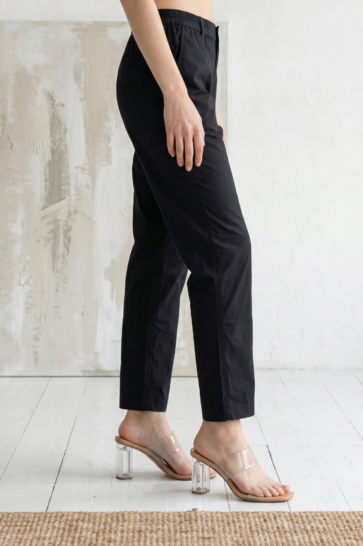 Black Solid Pure Cotton Straight Fit Pants