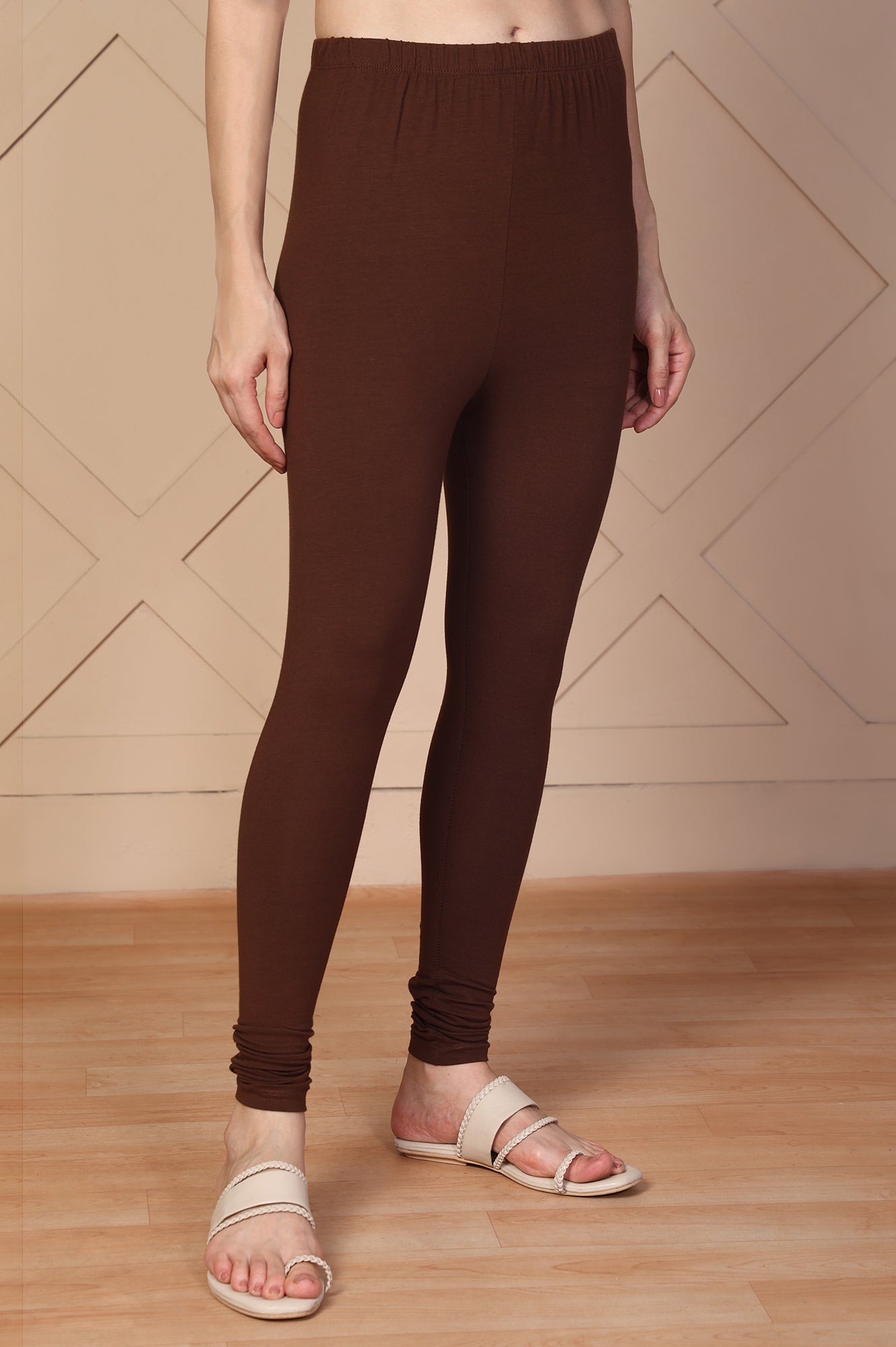 Brown Solid Skinny Fit Cotton Tight