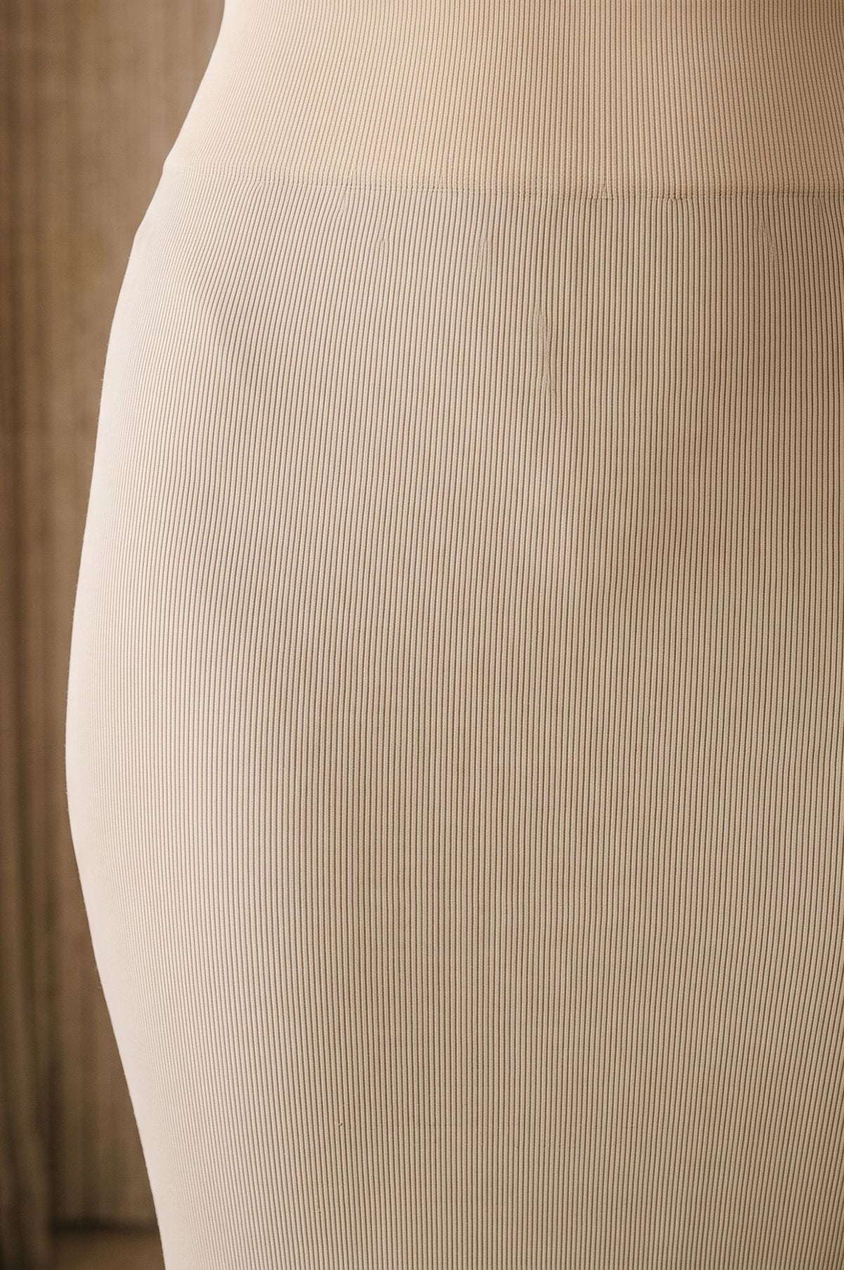 Beige Solid Skinny Fit Ankle Length High Rise Saree Shaper