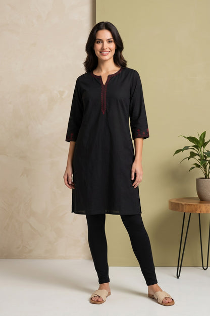 Black Solid Ankle Length Leggings