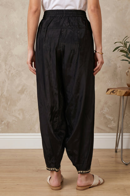 Black Relaxed Fit Patiala Salwar With Lace