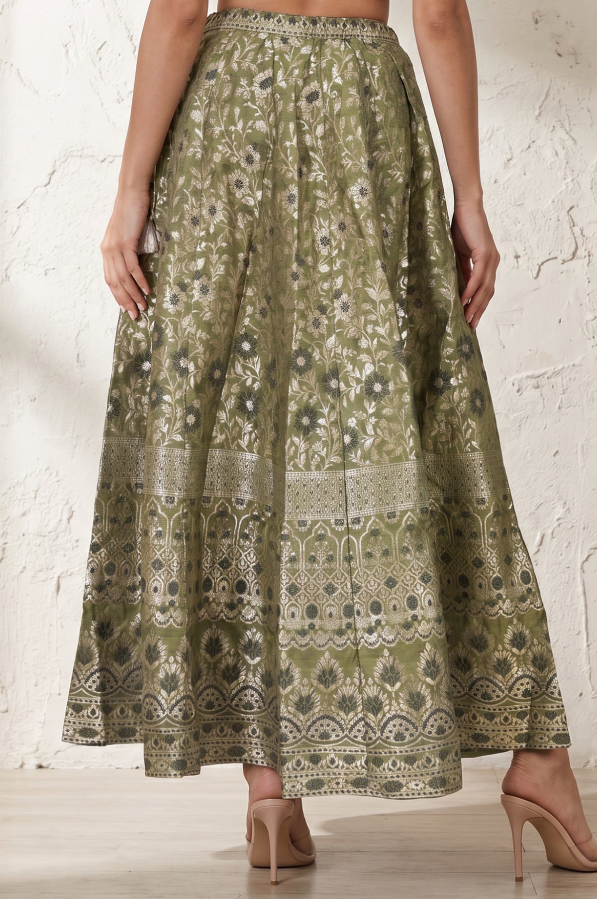 Olive Yarn Dyed Jacquard Flared Long Skirt