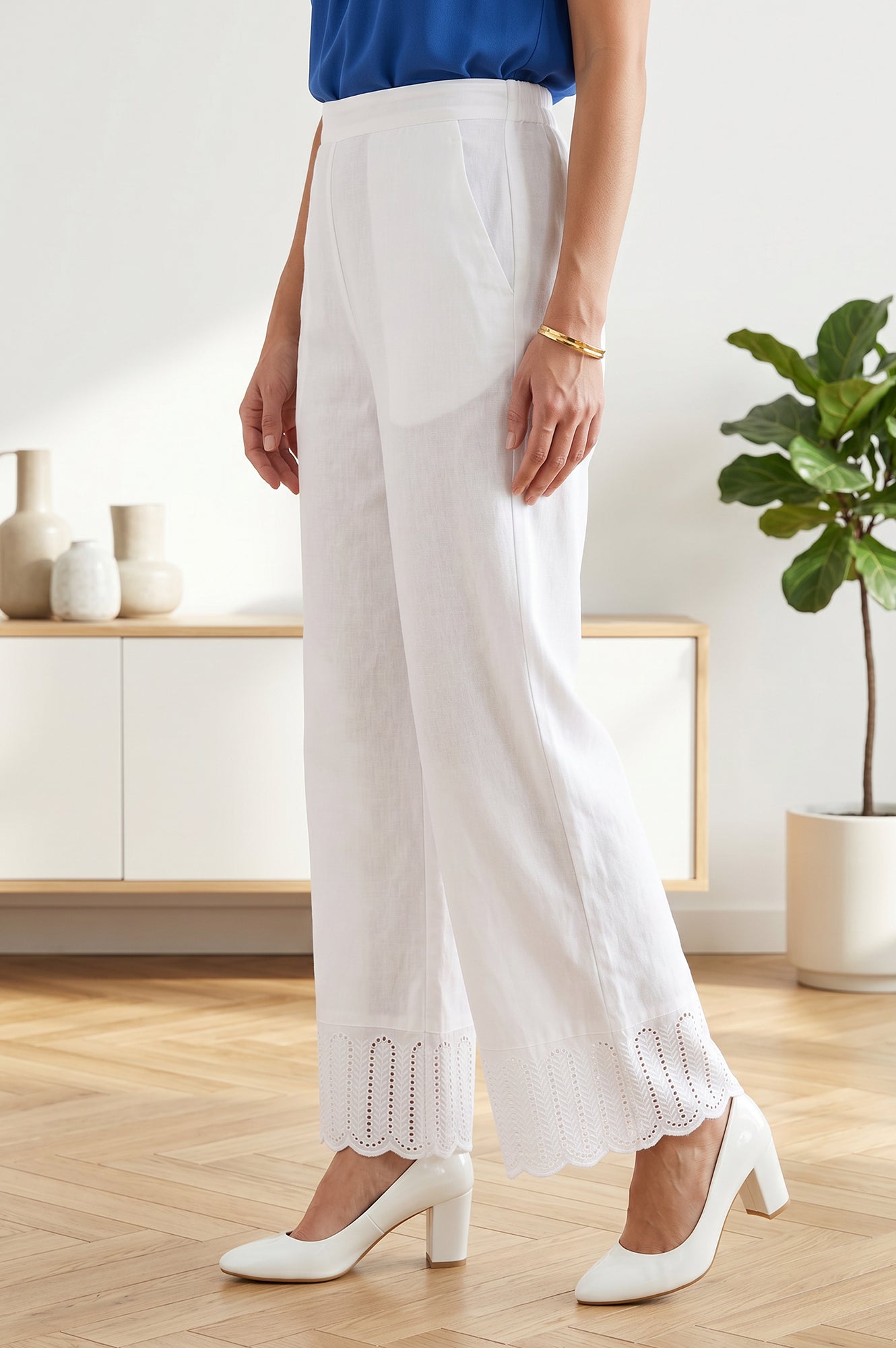 White Solid Schiffily Ankle Length Palazzo