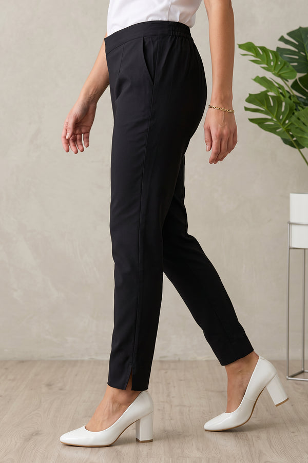 Black Straight Fit Ankle Length Mid Rise Trousers