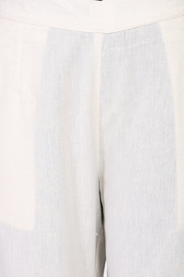 Off White Solid Cotton Flax Straight Fit Ankle Length Trousers
