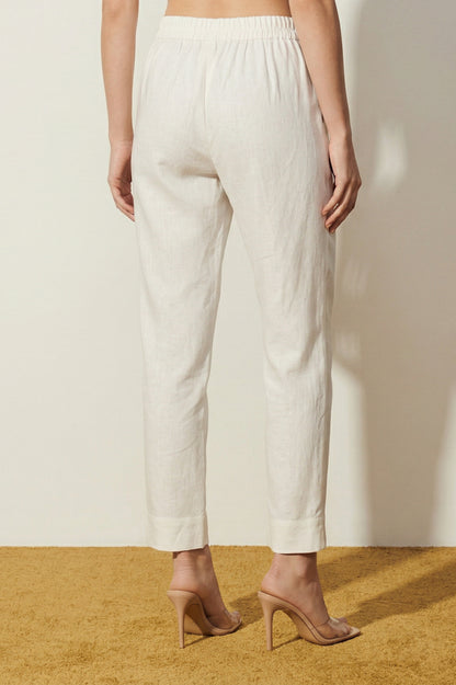 Off White Solid Cotton Flax Straight Fit Ankle Length Trousers
