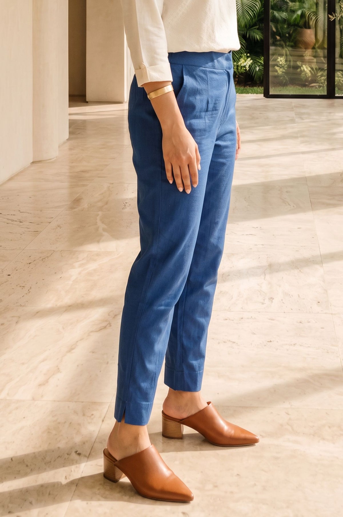 Blue Solid Cotton Straight Fit Ankle Length Mid Rise Trouser
