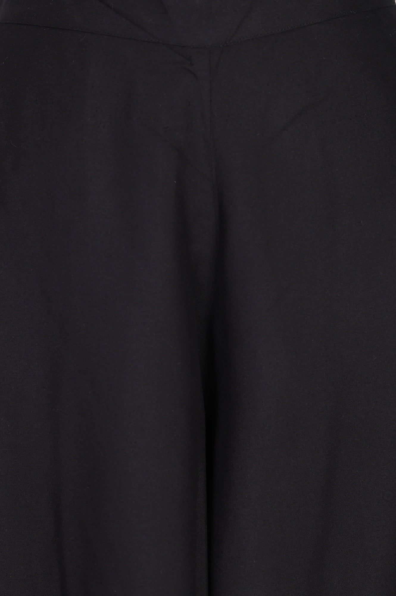 Black Solid Rayon Wide Leg Cullotes