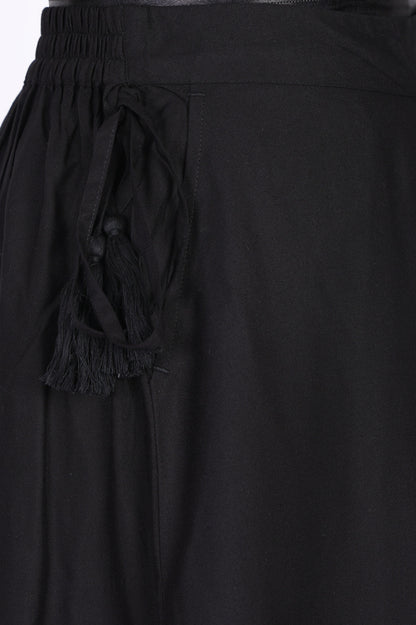 Black Solid Rayon Wide Leg Cullotes
