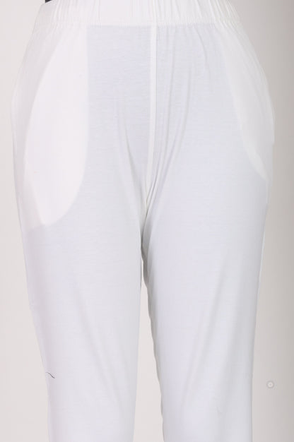 White Slim Fit Tapered Ankle Length Mid Rise Trousers