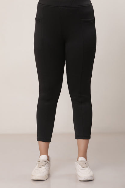 Black Solid Skinny Fit Calf Length Mid Rise Tights