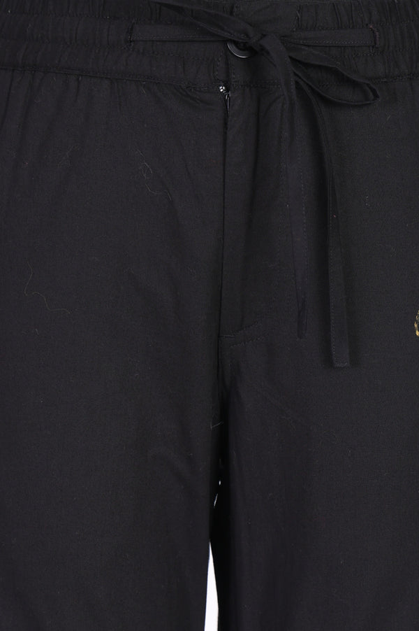 Black Solid Pure Cotton Ankle Length Cargo