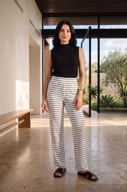 Off White Yarn Dyed Cotton Relaxed Fit Straight Ankle Length Trousers