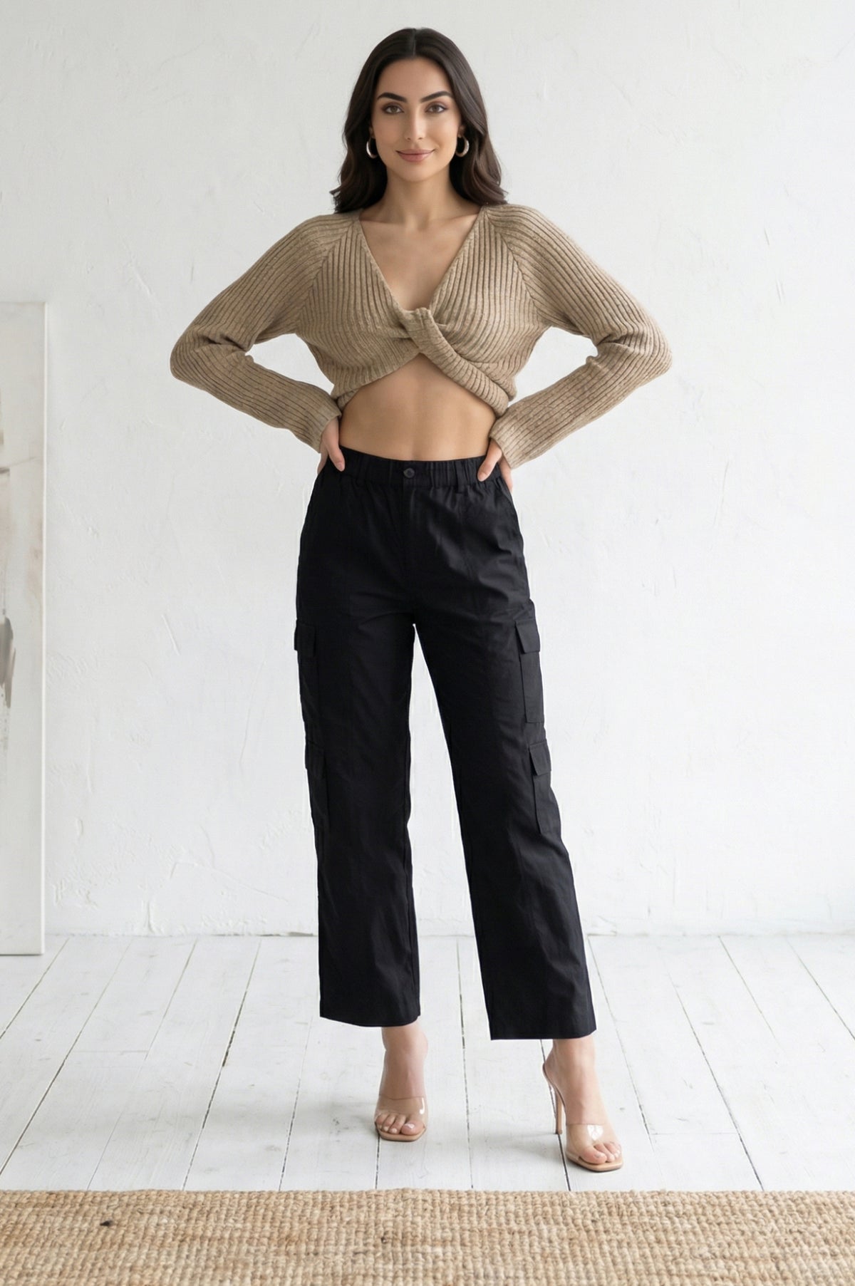 Black Solid Pure Cotton Ankle Length Cargo