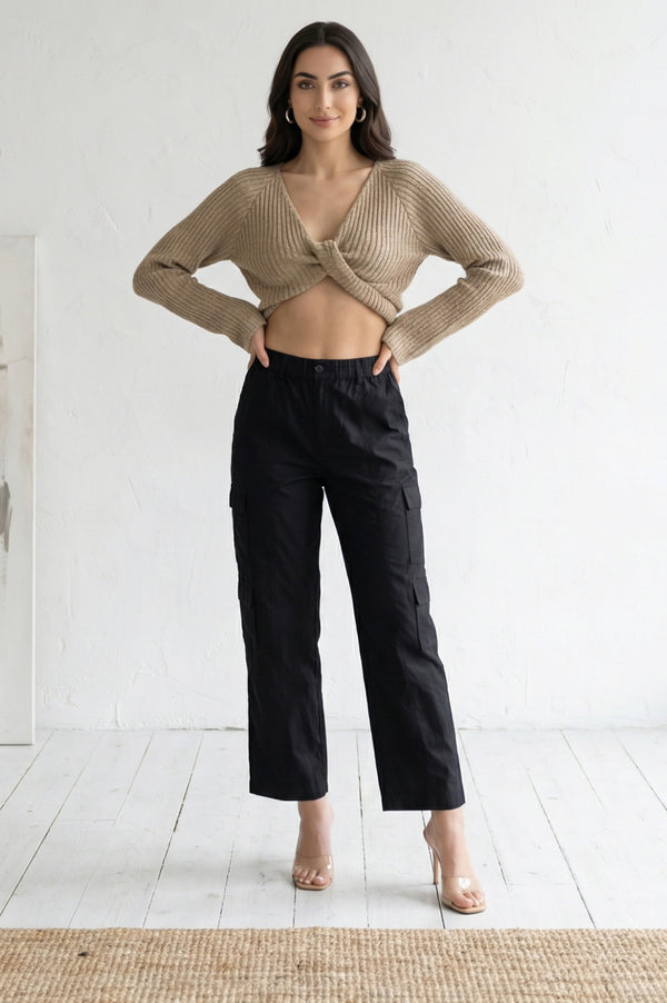 Black Solid Pure Cotton Ankle Length Cargo
