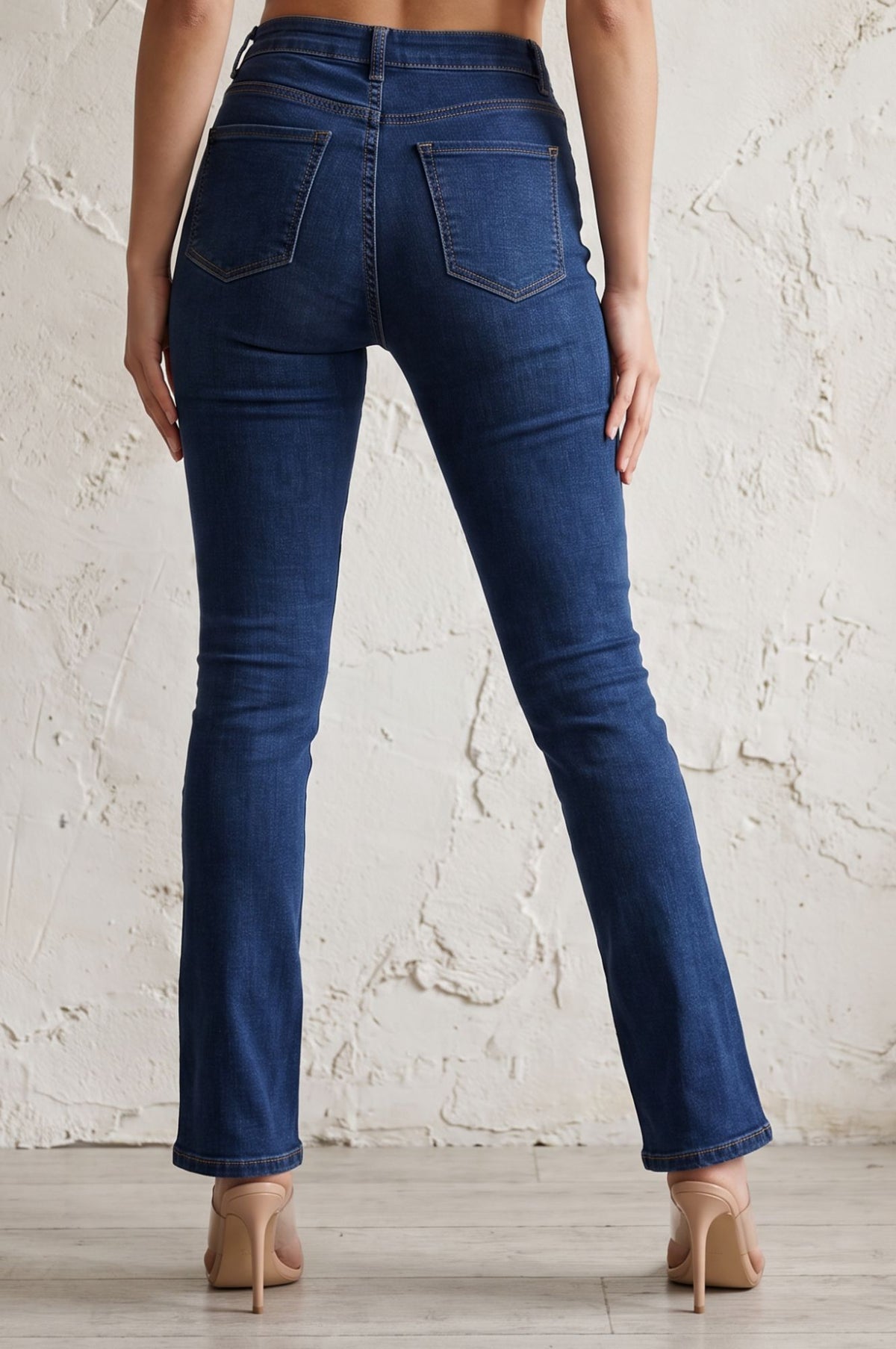 Blue Solid Denim Lycra Straight Fit Ankle Length Jeans