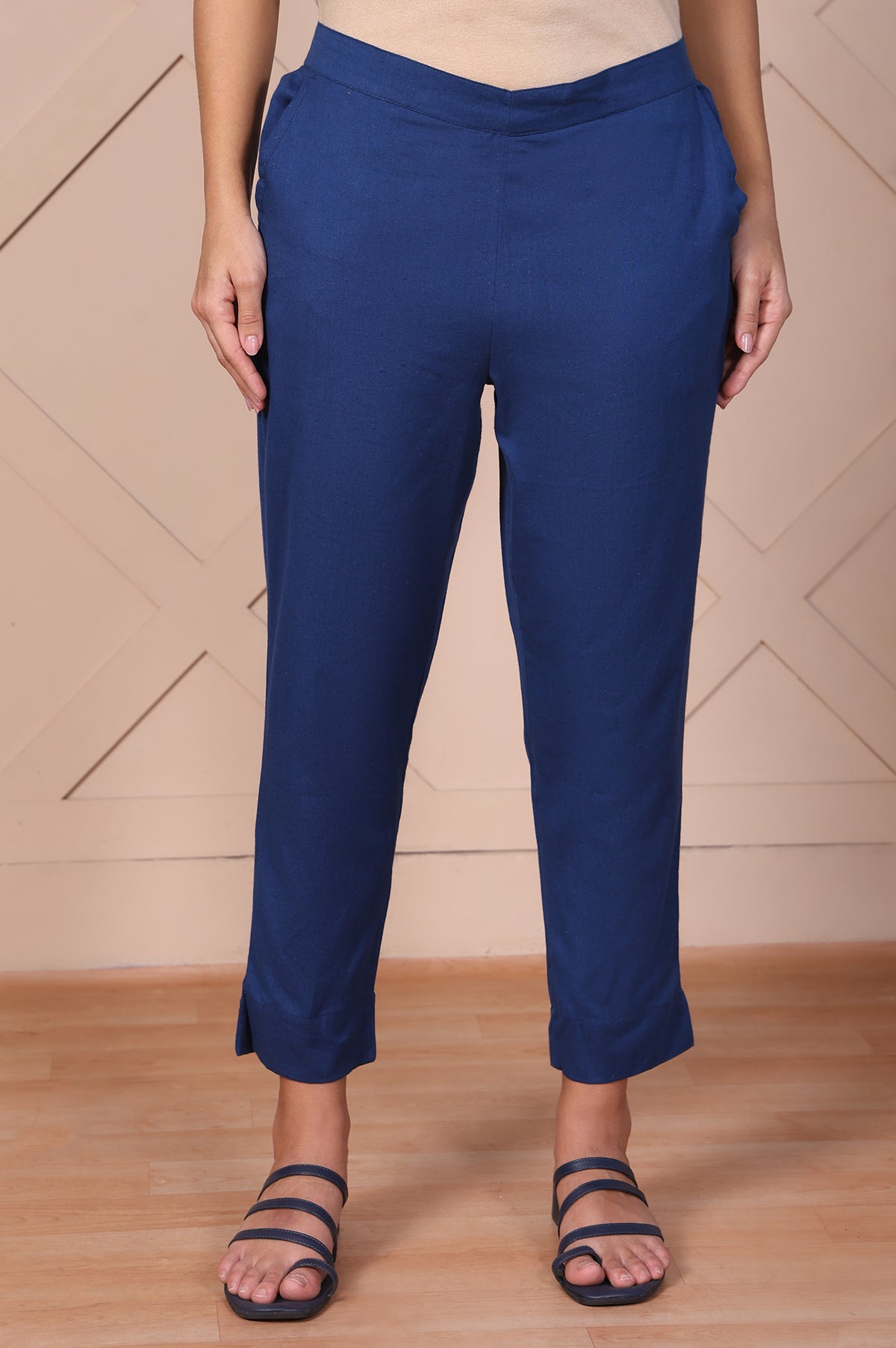Blue Solid Cotton Flax Mid Rise Ankle Length Slim Fit Trouser